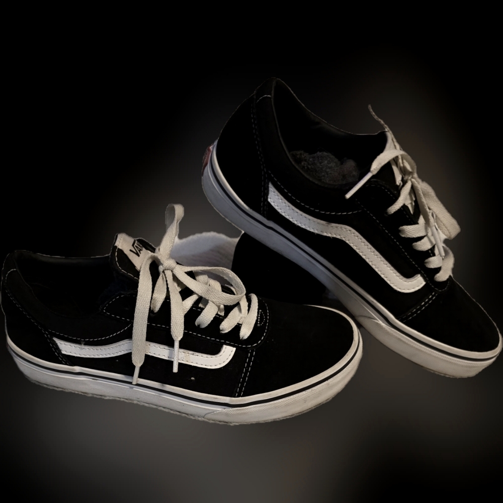 Vans size 6